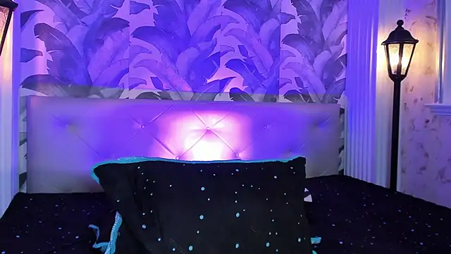 Sami Evanns online show from 10/11/25, 03:07