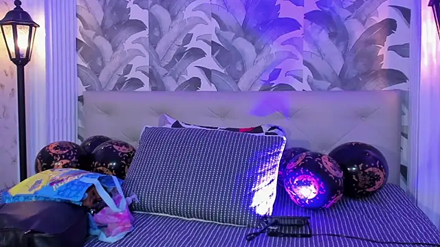 Sami Evanns online show from 11/03/25, 03:12