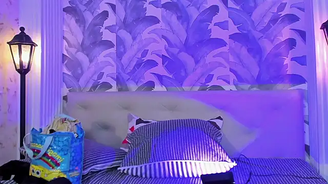 Sami Evanns online show from 11/08/25, 03:32