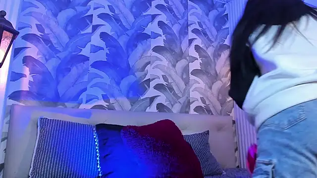 Sami Evanns online show from 09/10/25, 03:16