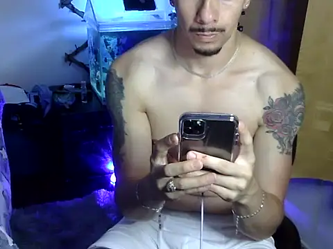 venusfranco 94 online show from 11/18/25, 06:17