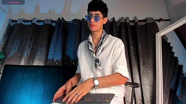 NovaaWheler online show from 02/13/26, 12:16