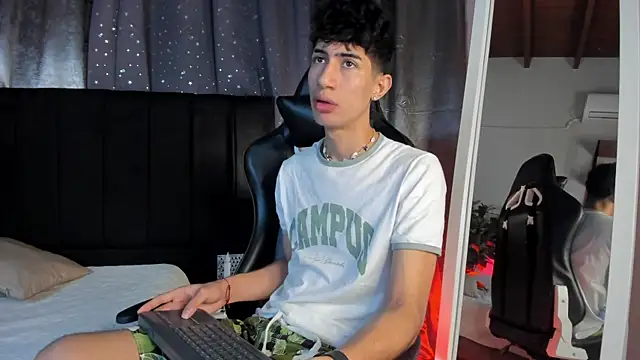 NovaaWheler online show from 02/23/26, 02:06