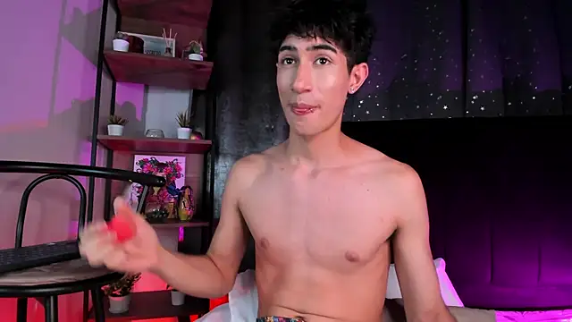 NovaaWheler online show from 10/25/25, 09:26