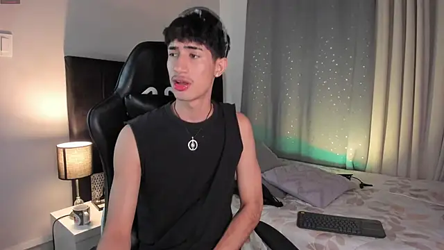 NovaaWheler online show from 09/18/25, 09:29