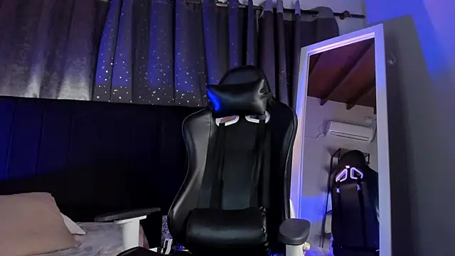 NovaaWheler online show from 02/09/26, 12:25