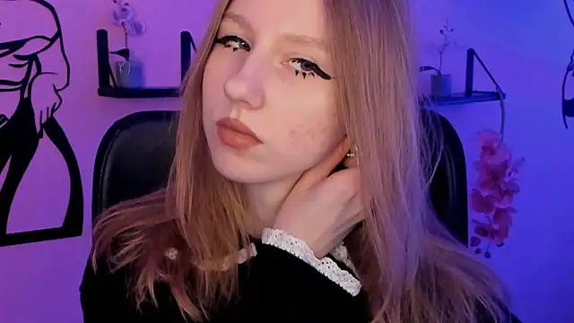 DariaTate online show from 09/14/25, 08:59