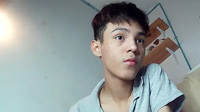 ChavoOT online show from 03/23/25, 01:20