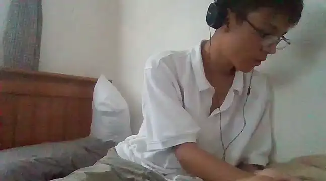 ChavoOT online show from 02/21/25, 09:22