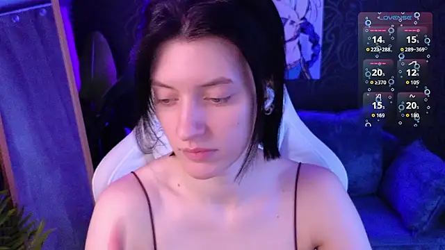 roxy riot  online show from 03/04/26, 01:35