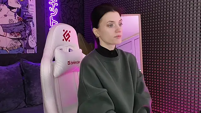 Snapshot of roxy_riot_ chatting on 02/22/25, 01:22 roxy riot online show from 02/22/25, 01:22