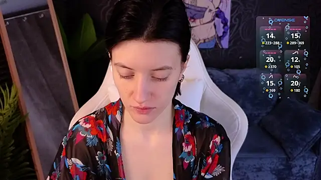 roxy riot  online show from 01/18/26, 01:31