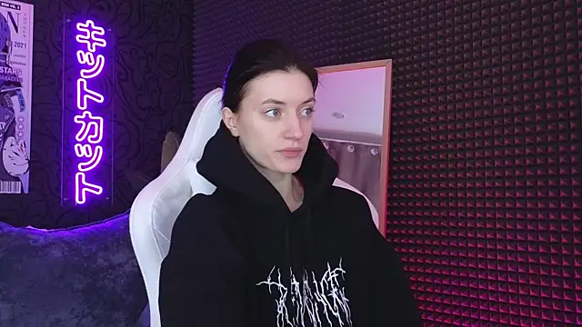 Snapshot of roxy_riot_ chatting on 03/03/25, 01:28 roxy riot online show from 03/03/25, 01:28