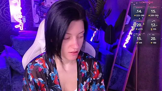 roxy riot  online show from 03/30/26, 01:29