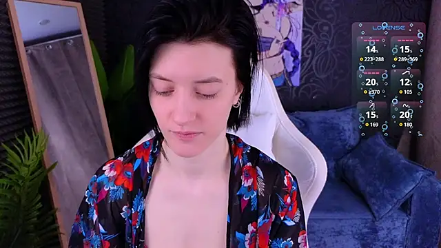 roxy riot  online show from 01/17/26, 01:31