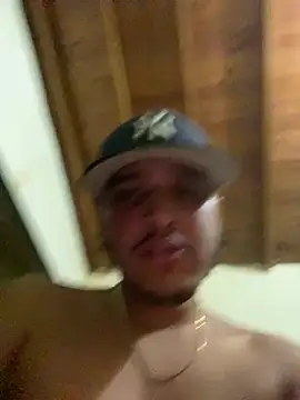 Snapshot of daniel6916 chatting on 02/08/25, 11:55 daniel6916 online show from 02/08/25, 11:55