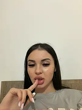 LilaRoses online show from 05/21/26, 08:28