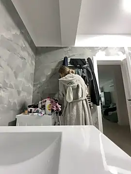 Snapshot of BonyBon29 chatting on 11/29/25, 09:09 BonyBon29 online show from 11/29/25, 09:09