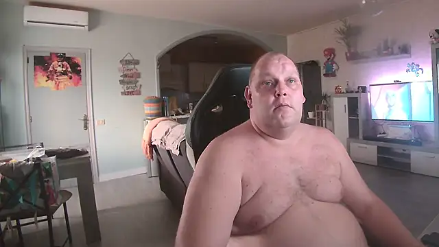 Hotfire-112 online show from 03/22/26, 07:04