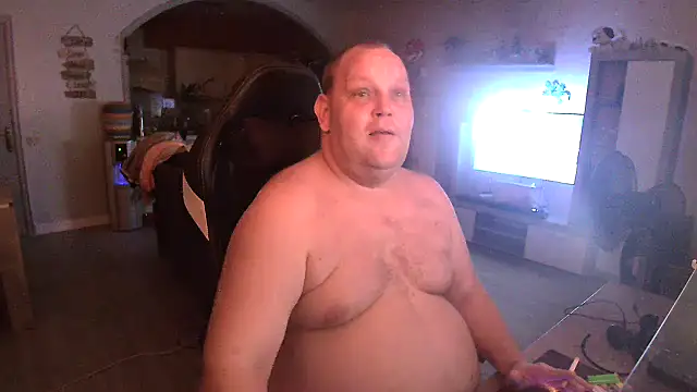 Hotfire-112 online show from 03/31/26, 09:17