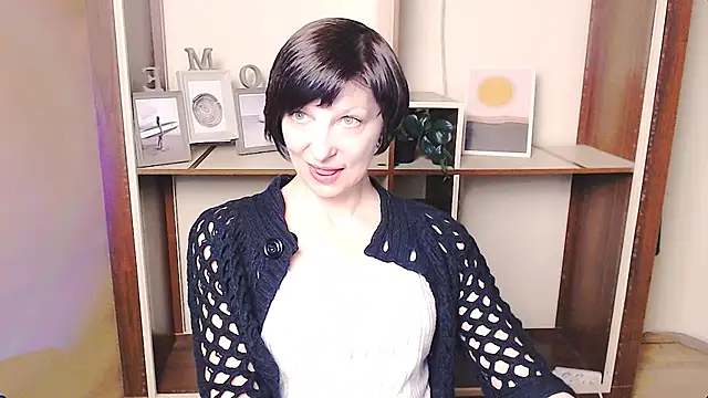  AngeliaFlow  online show from 04/01/26, 08:37