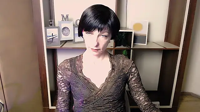  AngeliaFlow  online show from 12/19/25, 07:44