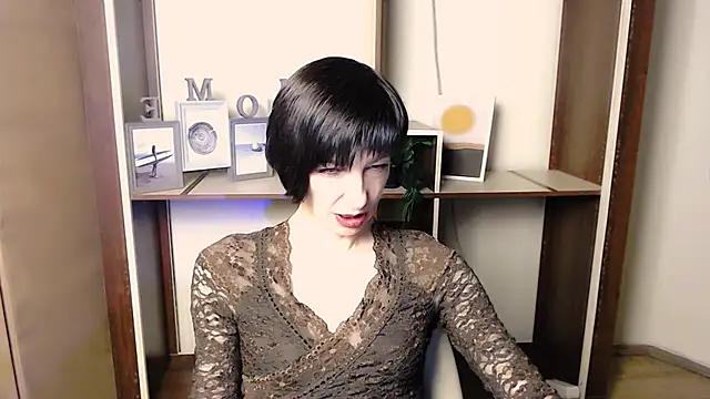  AngeliaFlow  online show from 11/29/25, 08:14