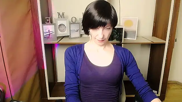  AngeliaFlow  online show from 01/13/26, 11:14