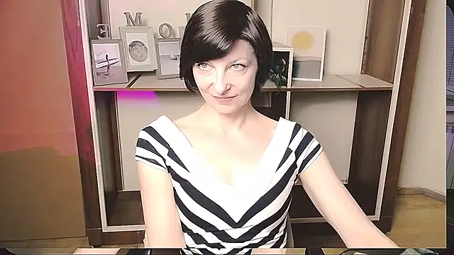  AngeliaFlow  online show from 05/07/26, 08:17