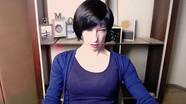  AngeliaFlow  online show from 12/23/25, 08:02