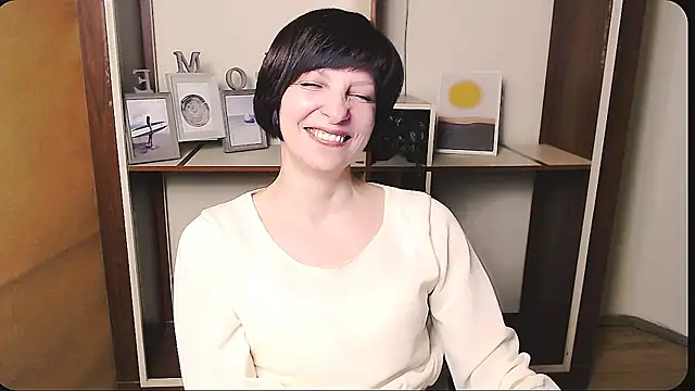  AngeliaFlow  online show from 03/31/26, 09:00