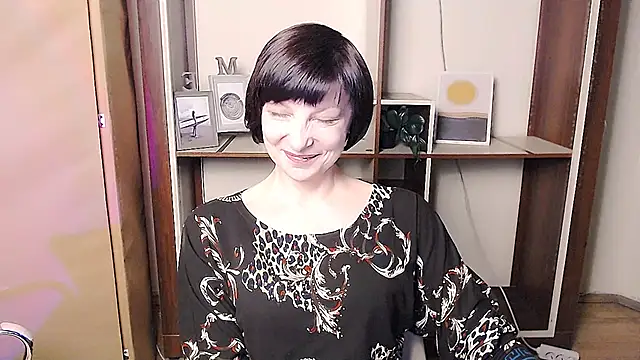  AngeliaFlow  online show from 04/12/26, 08:39