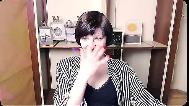  AngeliaFlow  online show from 04/07/26, 08:16