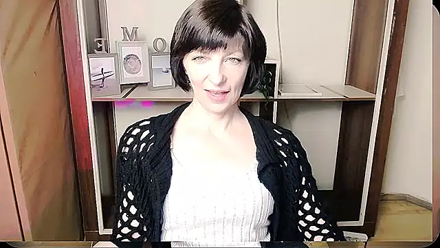 Snapshot of _AngeliaFlow_ chatting on 06/12/26, 07:17 AngeliaFlow online show from 06/12/26, 07:17
