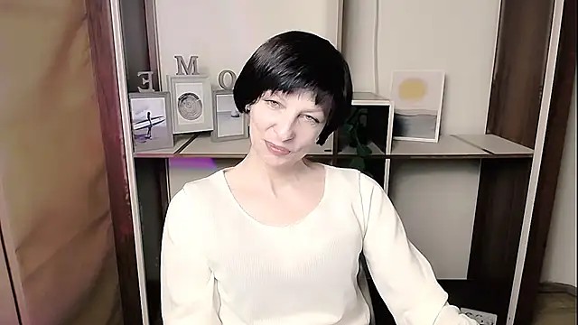  AngeliaFlow  online show from 03/03/26, 07:59