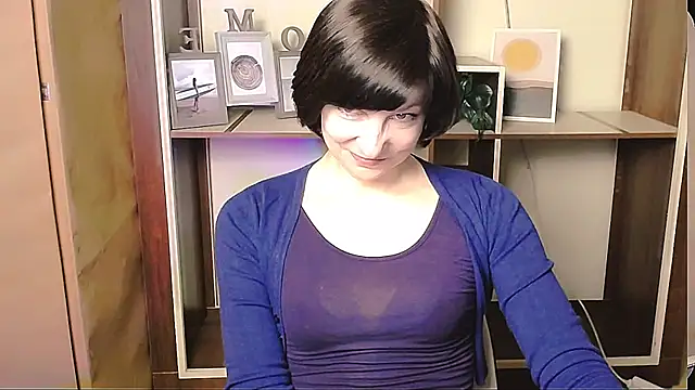  AngeliaFlow  online show from 04/28/26, 08:08