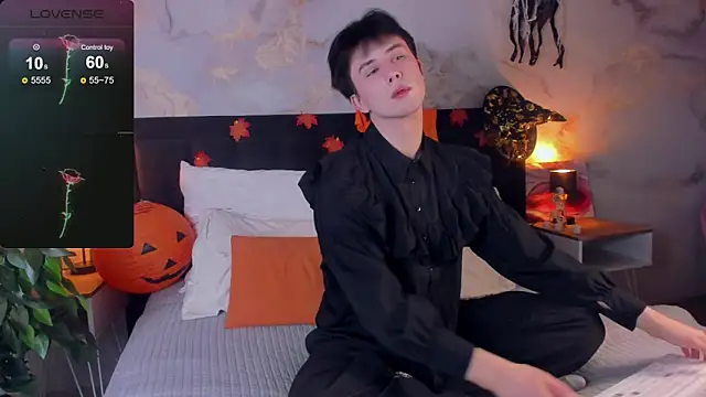 AdrianoAubert online show from 11/06/25, 03:10