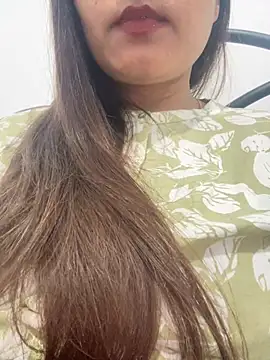 Deepcha1991 online show from 02/06/25, 08:34