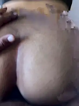 Uncleuncutmushroom online show from 11/18/25, 07:55