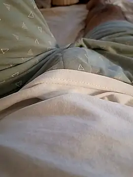 Snapshot of Casal30mais chatting on 04/14/26, 08:58 Casal30mais online show from 04/14/26, 08:58