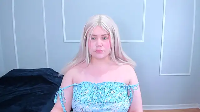  leana  online show from 11/11/25, 04:24