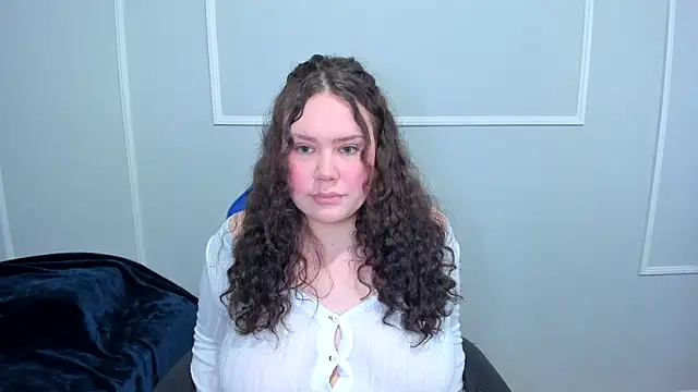  leana  online show from 05/14/26, 05:32