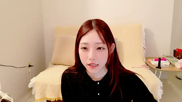 Snapshot of -ai-tan- chatting on 02/21/25, 09:45 -ai-tan- online show from 02/21/25, 09:45