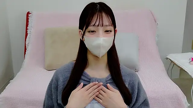 Snapshot of -ai-tan- chatting on 02/12/25, 12:27 -ai-tan- online show from 02/12/25, 12:27