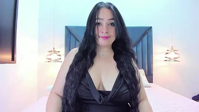 ZamiraGates online show from 03/22/25, 05:39