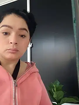 ZamiraGates online show from 03/04/25, 03:22