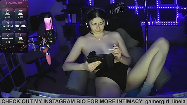 Snapshot of Gamergirl-Linela chatting on 06/10/26, 12:23 Gamergirl-Linela online show from 06/10/26, 12:23