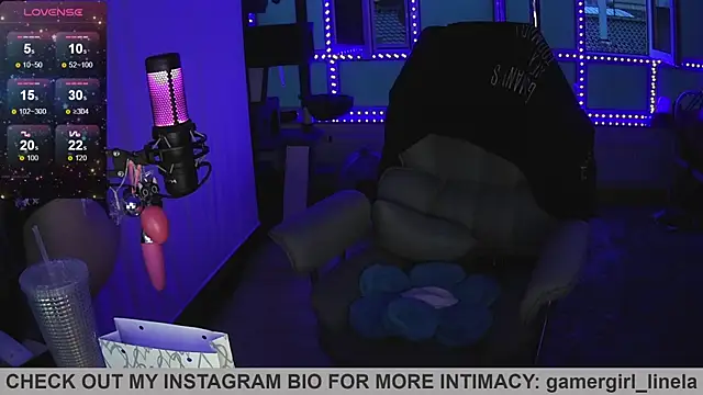 Gamergirl-Linela online show from 04/12/26, 04:38