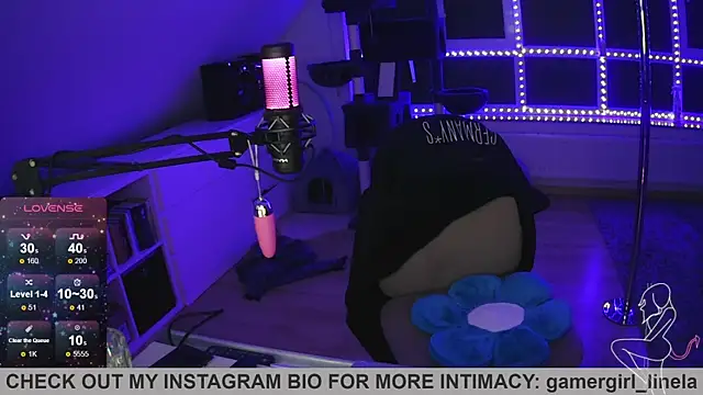 Gamergirl-Linela online show from 10/21/25, 10:31