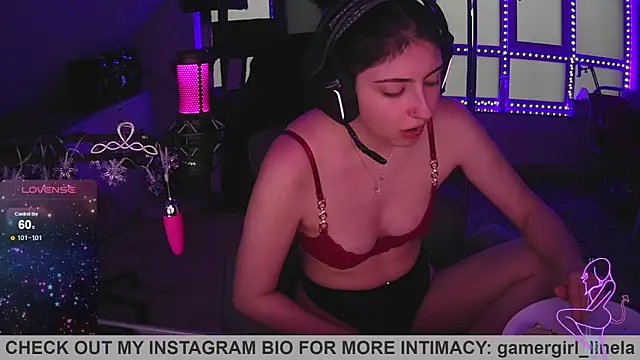 Gamergirl-Linela online show from 11/27/25, 03:34